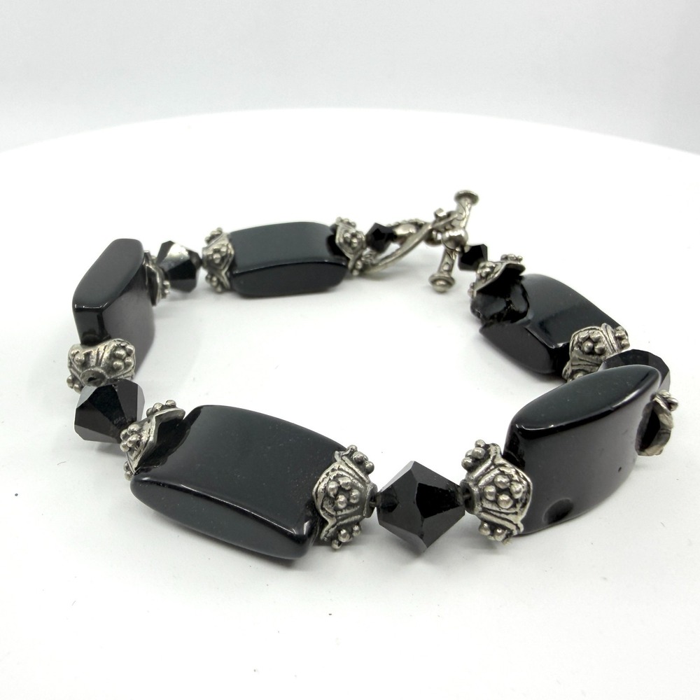 Elegant Black Beaded Bracelet Silver Tone Accents Toggle Clasp Statement Jewelry